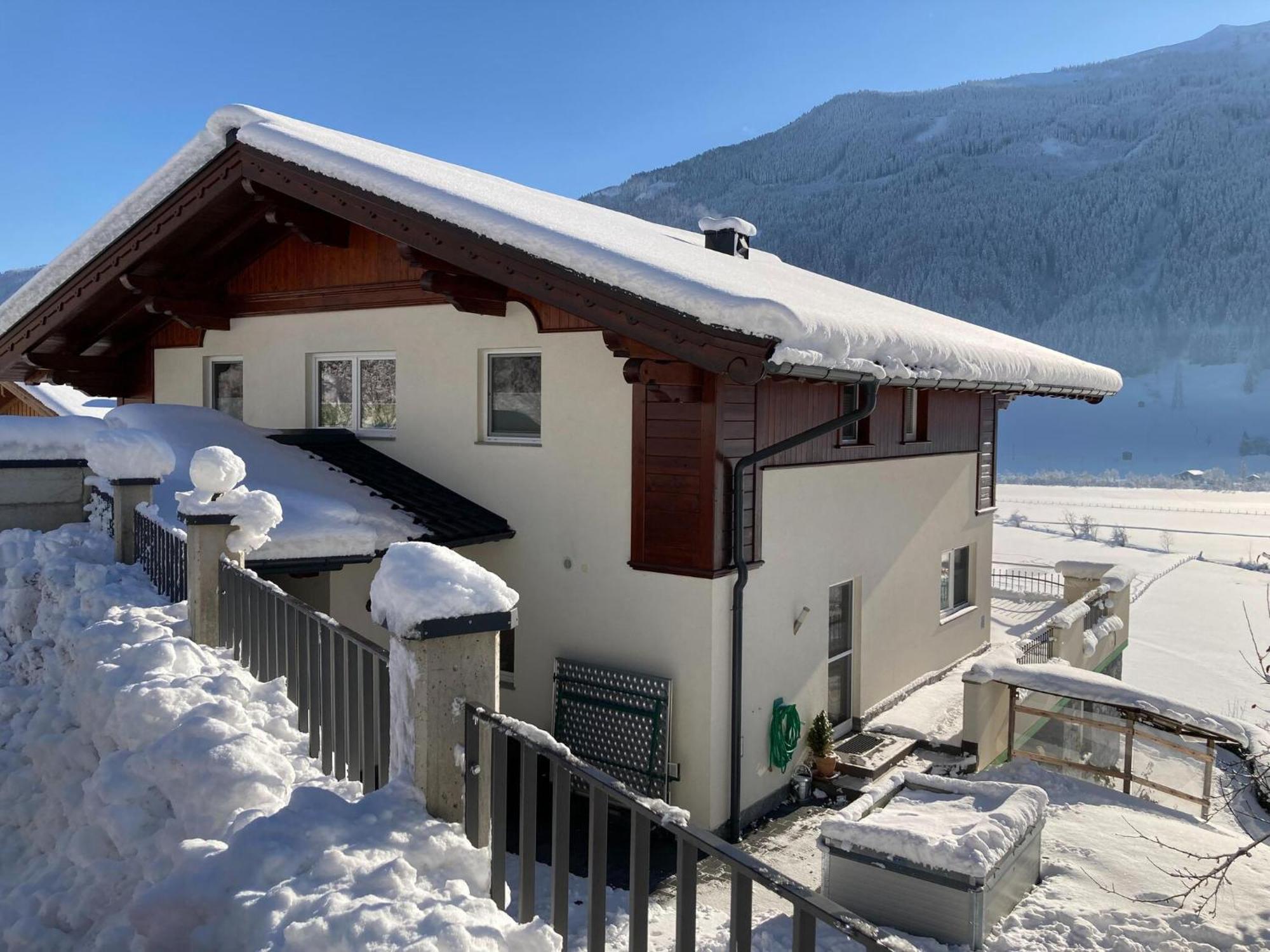Holiday Apartment In Pinzgau With A Large Terrace Mittersill Eksteriør bilde